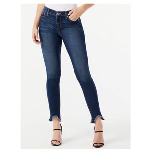 Sofia Vergara Woman's Sofia Skinny Sharkbite Hem Jeans